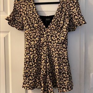 New With Tags Urban Outfitters Floral Romper